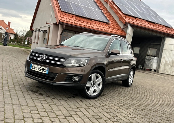 Volkswagen Tiguan cena 39900 przebieg: 172555, rok produkcji 2012 z Ostrołęka małe 106